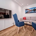 Merlotscha modernes 2. Zimmer Apartment